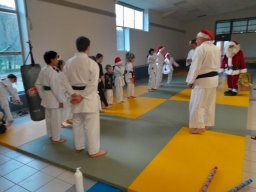 e20221217photoparcnoelnoelkarate 1209